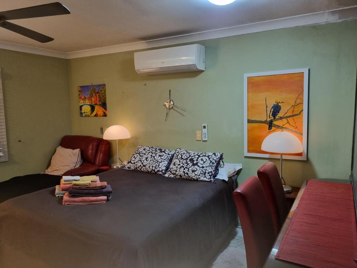 Homestay At Julie'S Cairns Exterior foto