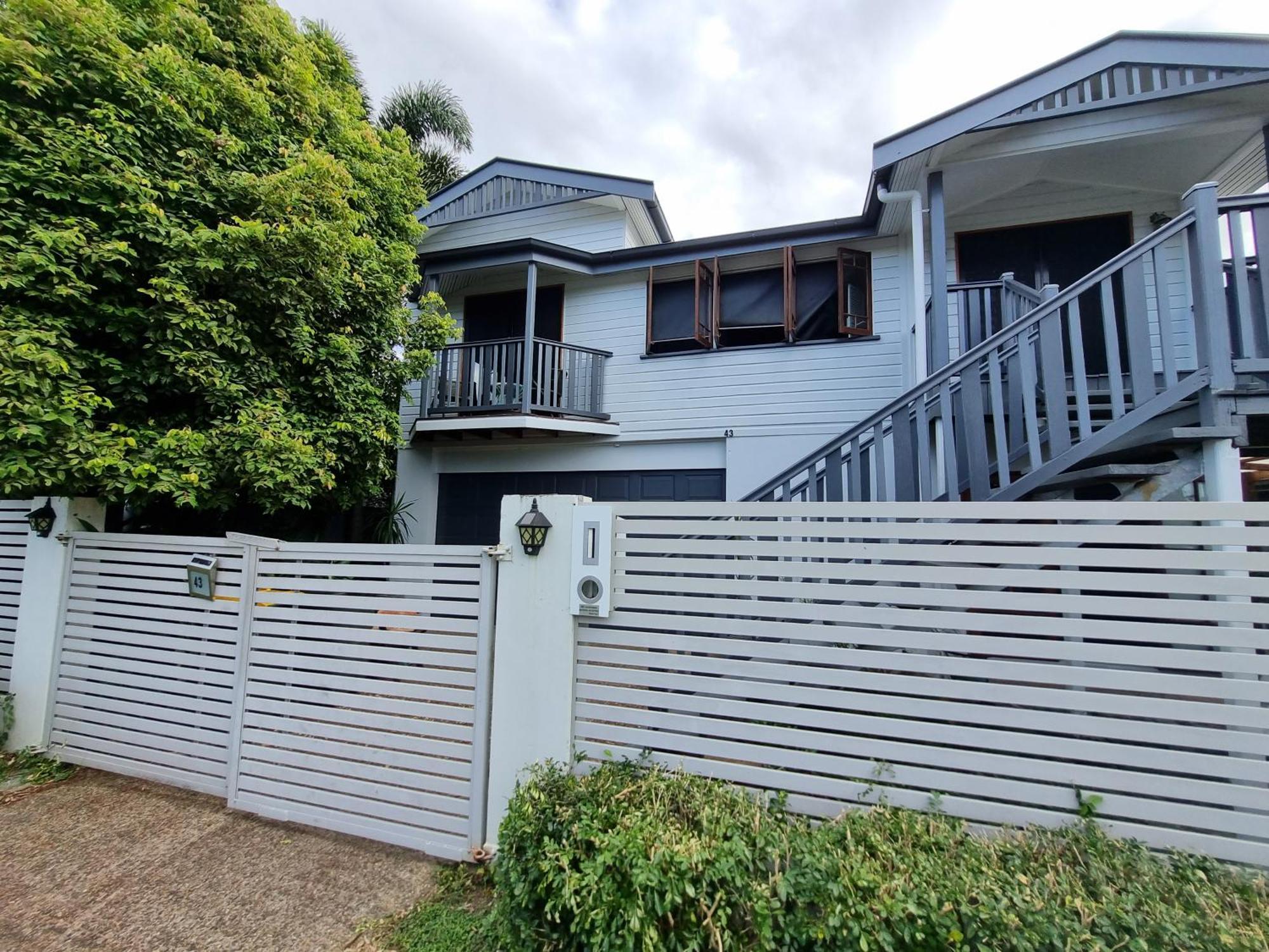 Homestay At Julie'S Cairns Exterior foto